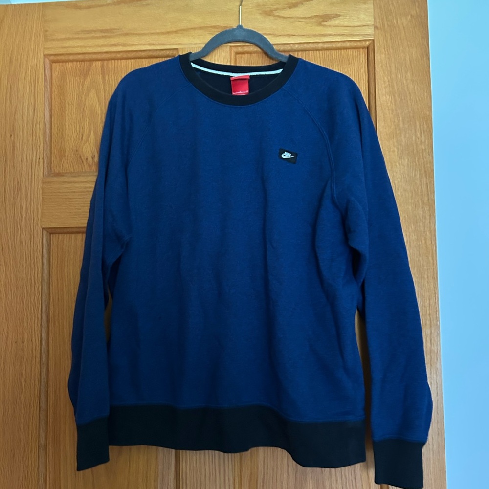 Nike Men's Crewneck Sweater in Blue and Black